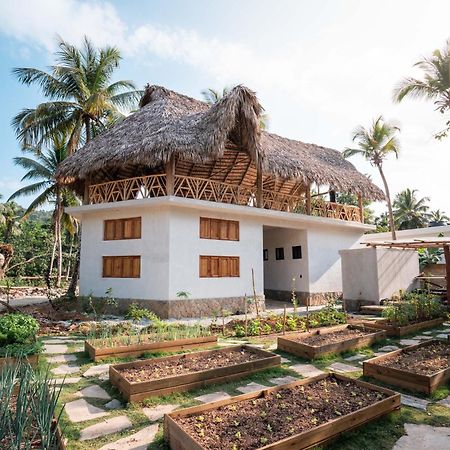 Leisy'S Garden Hostel & Rooms Samana Exteriér fotografie