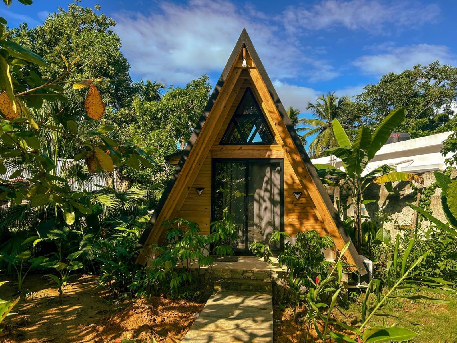 Leisy'S Garden Hostel & Rooms Samana Exteriér fotografie