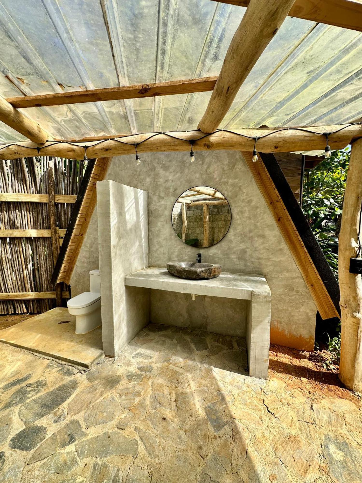 Leisy'S Garden Hostel & Rooms Samana Exteriér fotografie