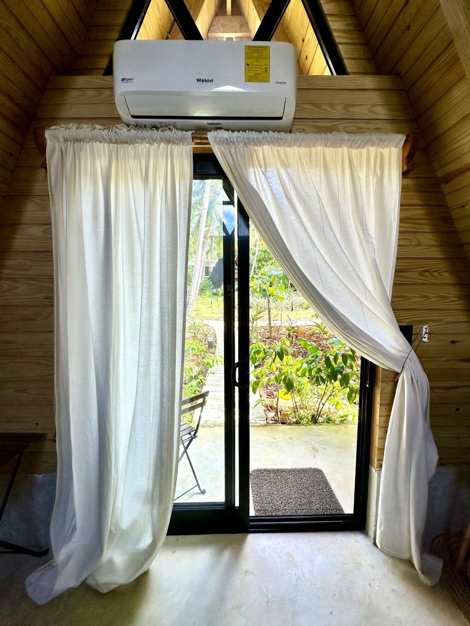 Leisy'S Garden Hostel & Rooms Samana Exteriér fotografie