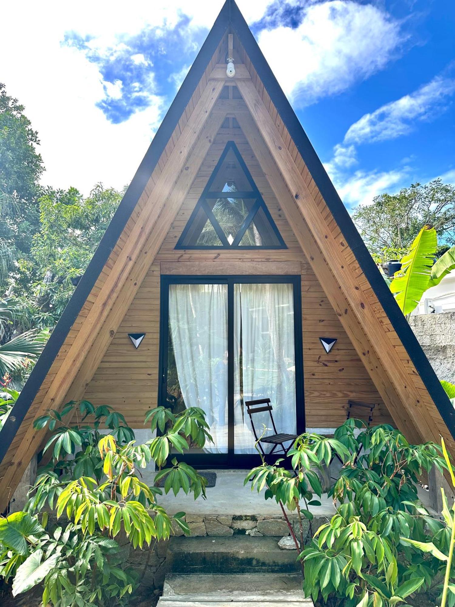 Leisy'S Garden Hostel & Rooms Samana Exteriér fotografie